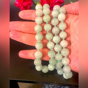 Light Jade Green Dyed Quartz Necklace